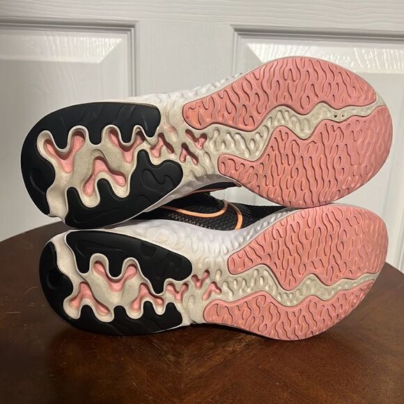 🔥 NIKE RENEW Women's Running Shoes Sz 6.5 - Black/Pink/Peach - Good Condition - Picture 10 of 13